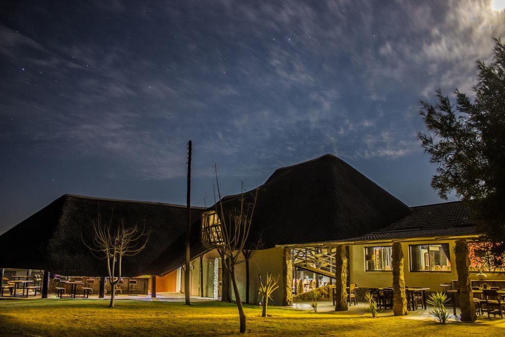 Etotongwe Lodge أوتجو المظهر الخارجي الصورة