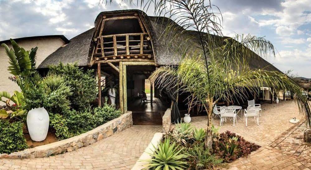 Etotongwe Lodge أوتجو المظهر الخارجي الصورة